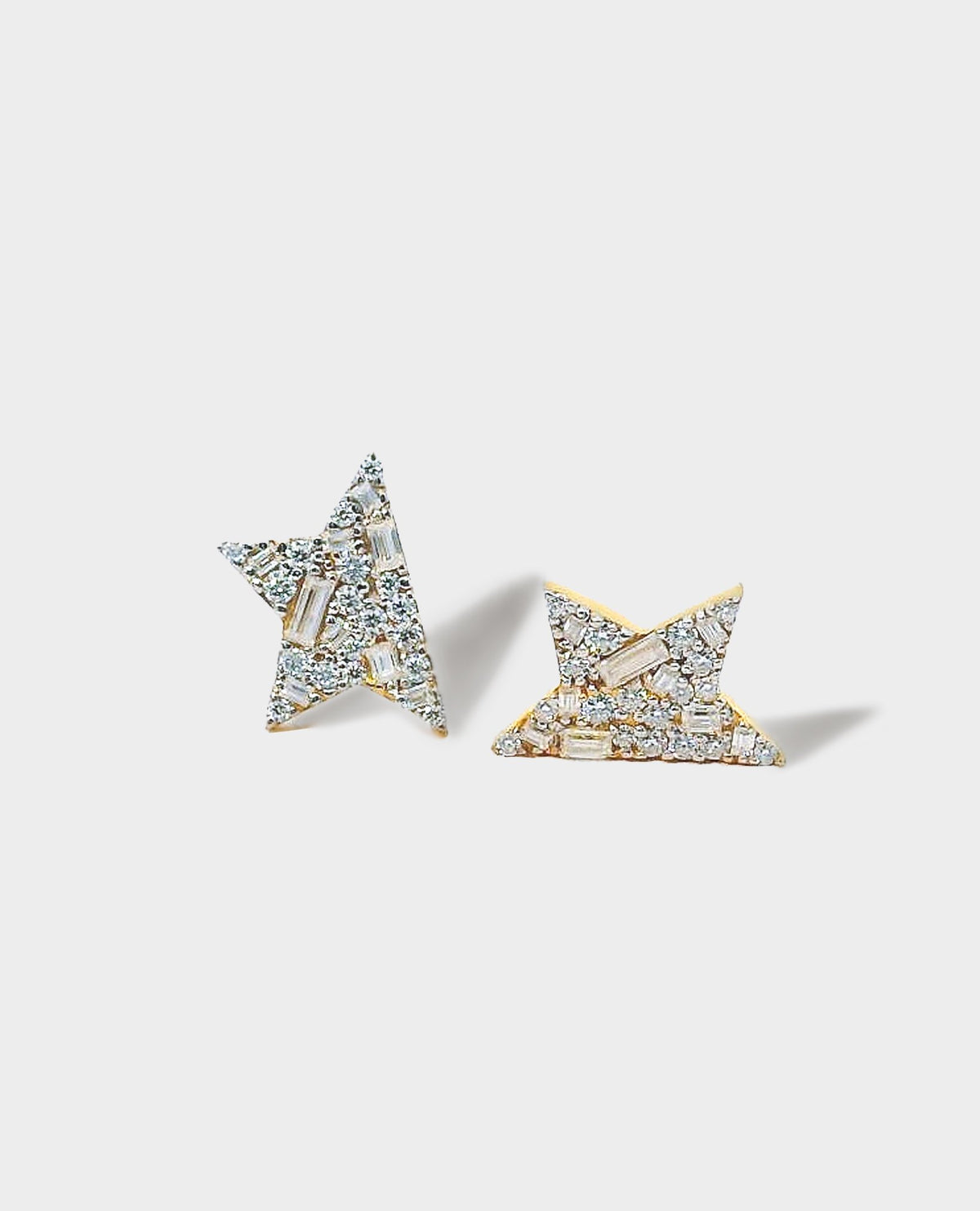 HALF CUT STAR SILVER STUD EARRINGS