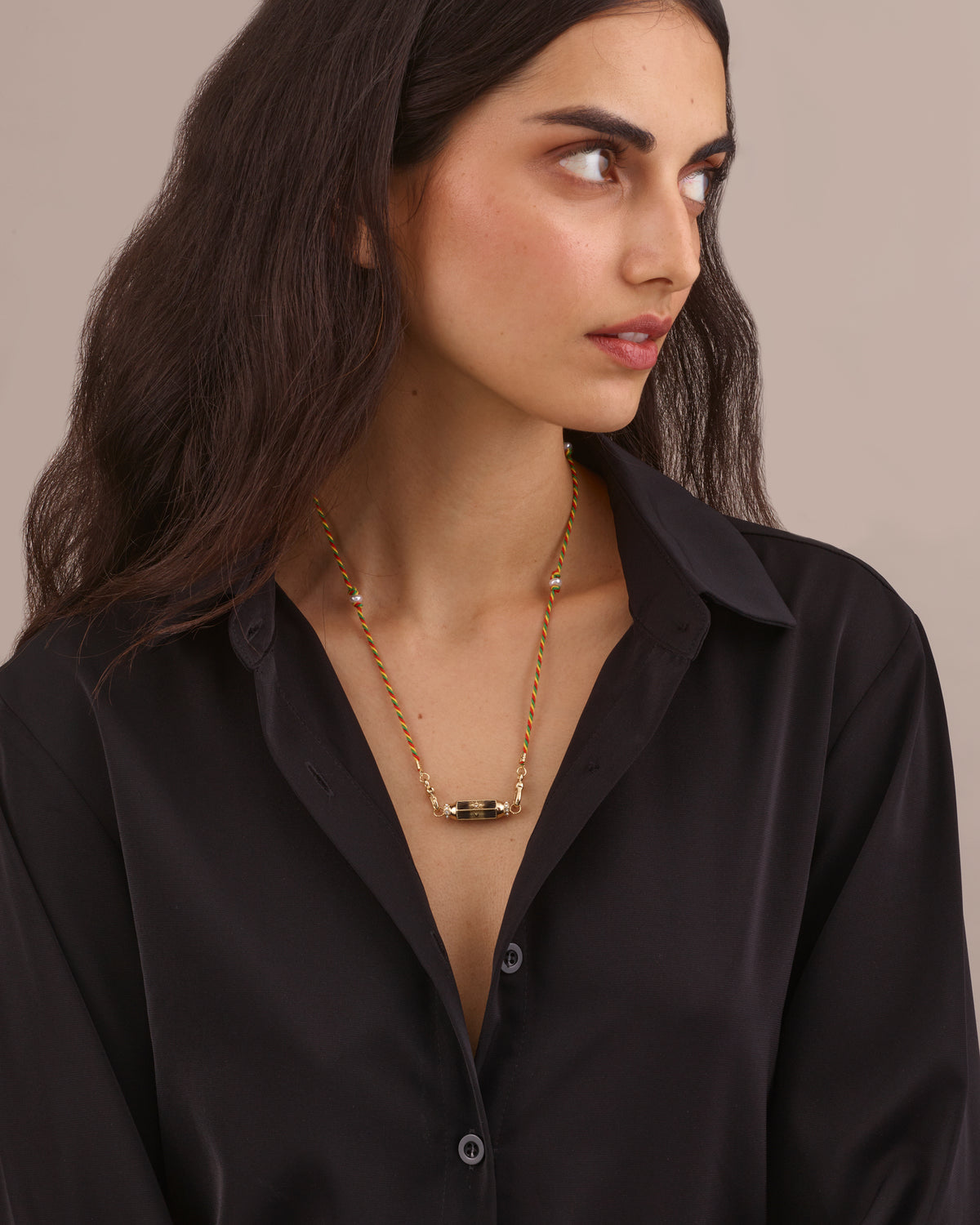 STARBURST AMULET PENDANT NECKLACE - BLACK