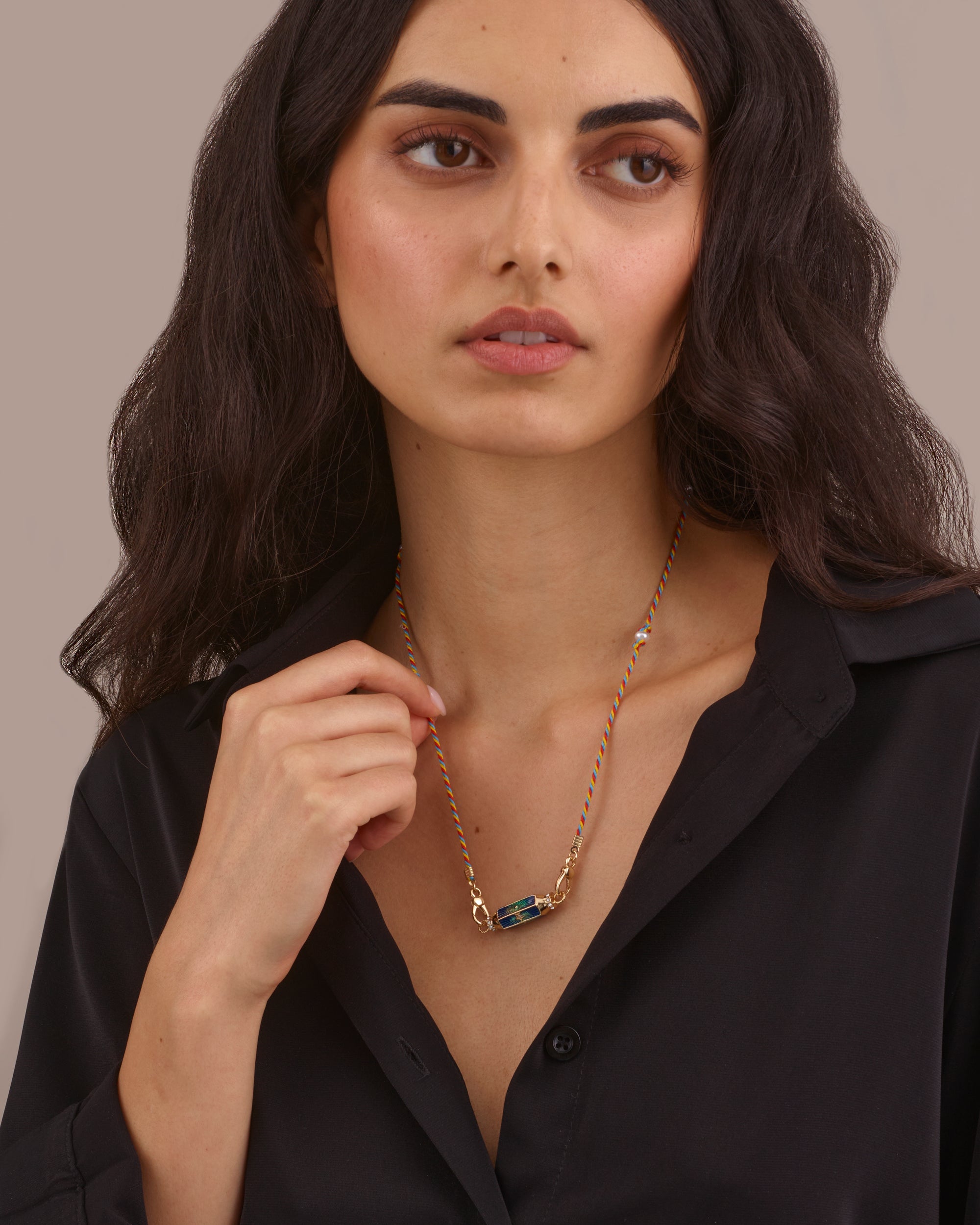 STARBURST AMULET PENDANT NECKLACE - NAVY BLUE