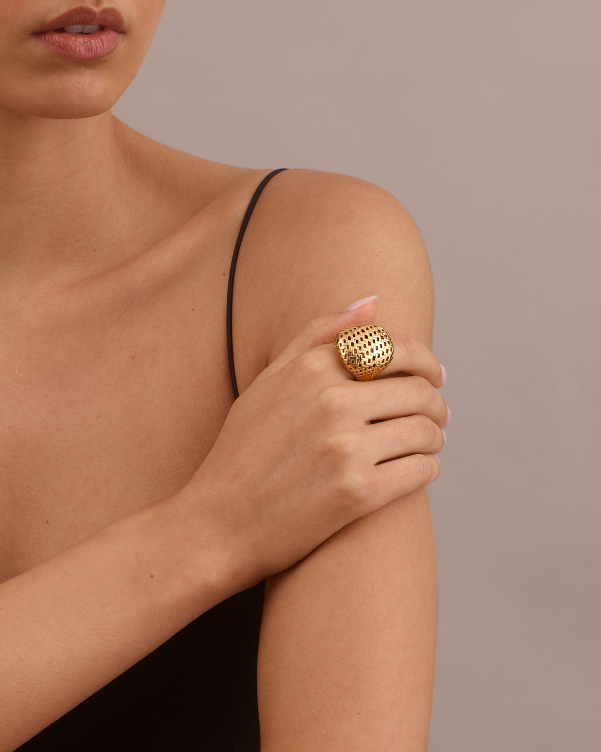 WOVEN GOLD RING