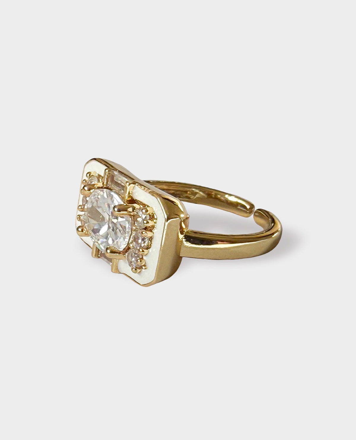 ART DECO GOLD RING - WHITE