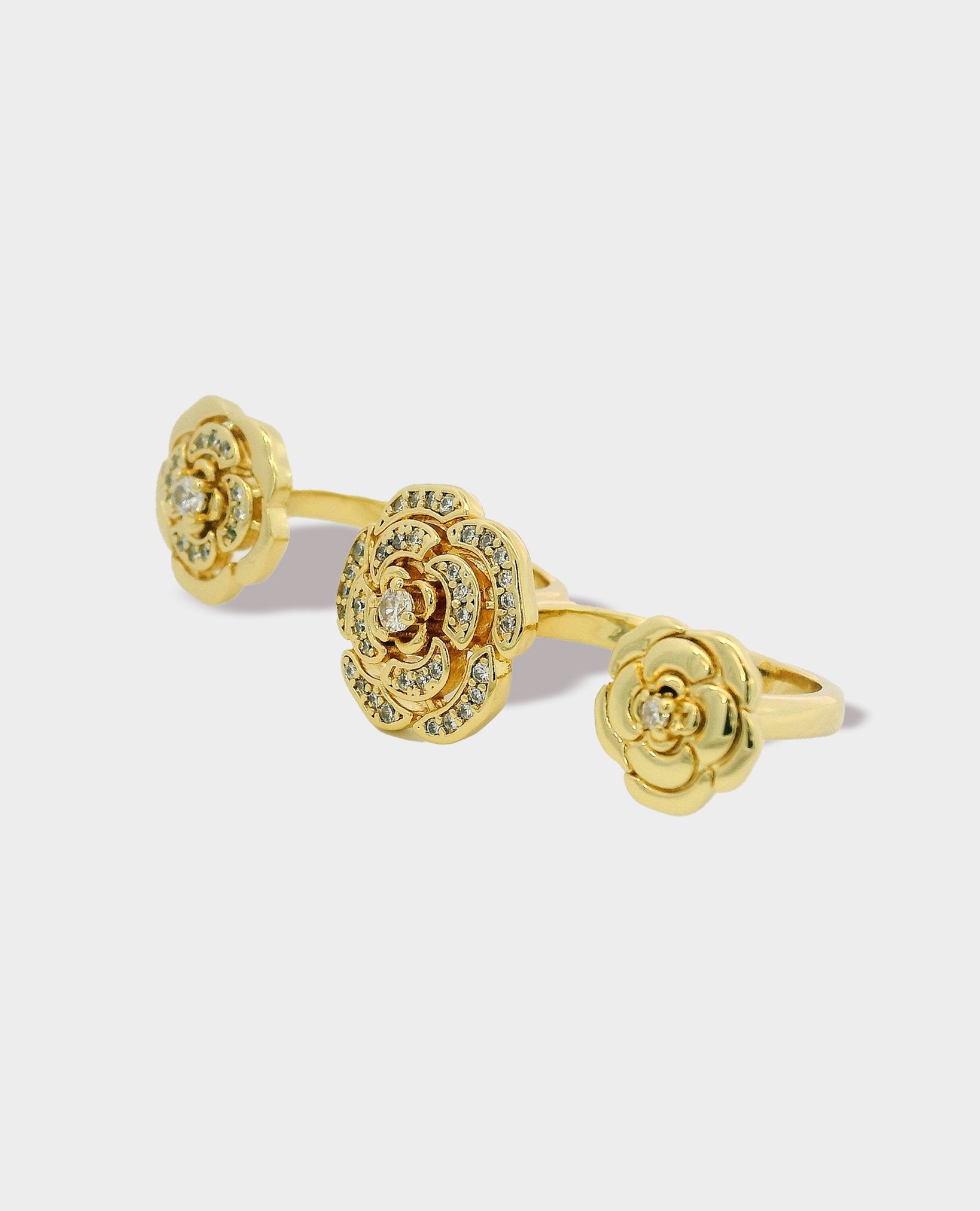 CAMELLIA GOLD KNUCKLEDUSTER RING