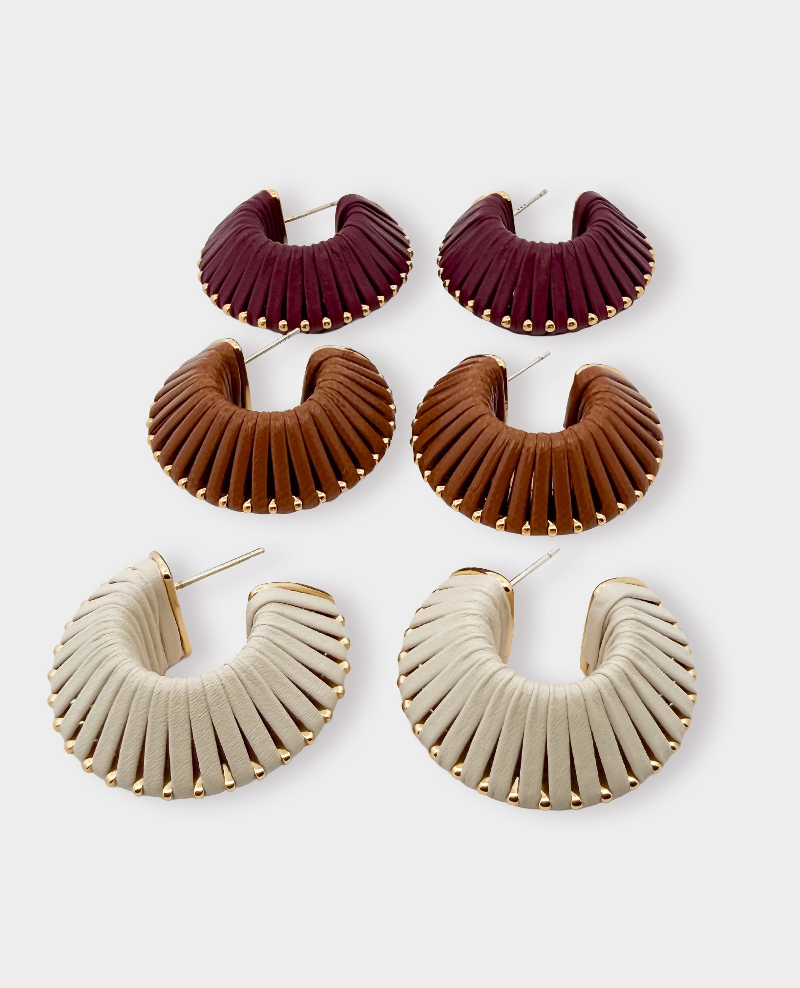 CHUNKY LEATHER HOOP EARRINGS - BROWN