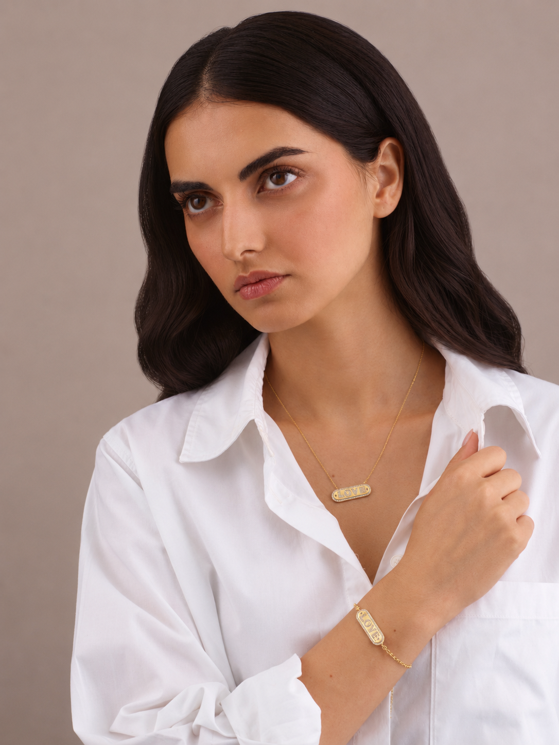 LOVE CHARM GOLD BRACELET