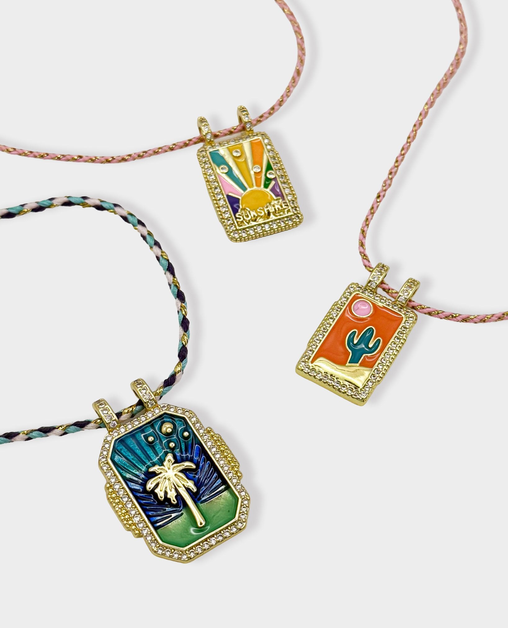 MINI SUNSHINE PENDANT NECKLACE
