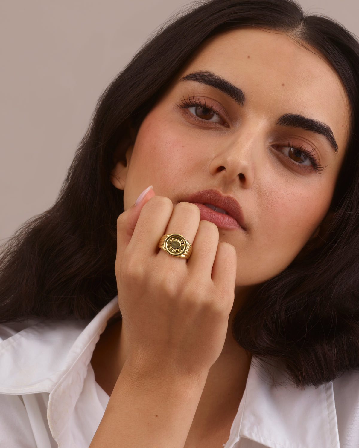 FEMME GOLD SIGNET RING